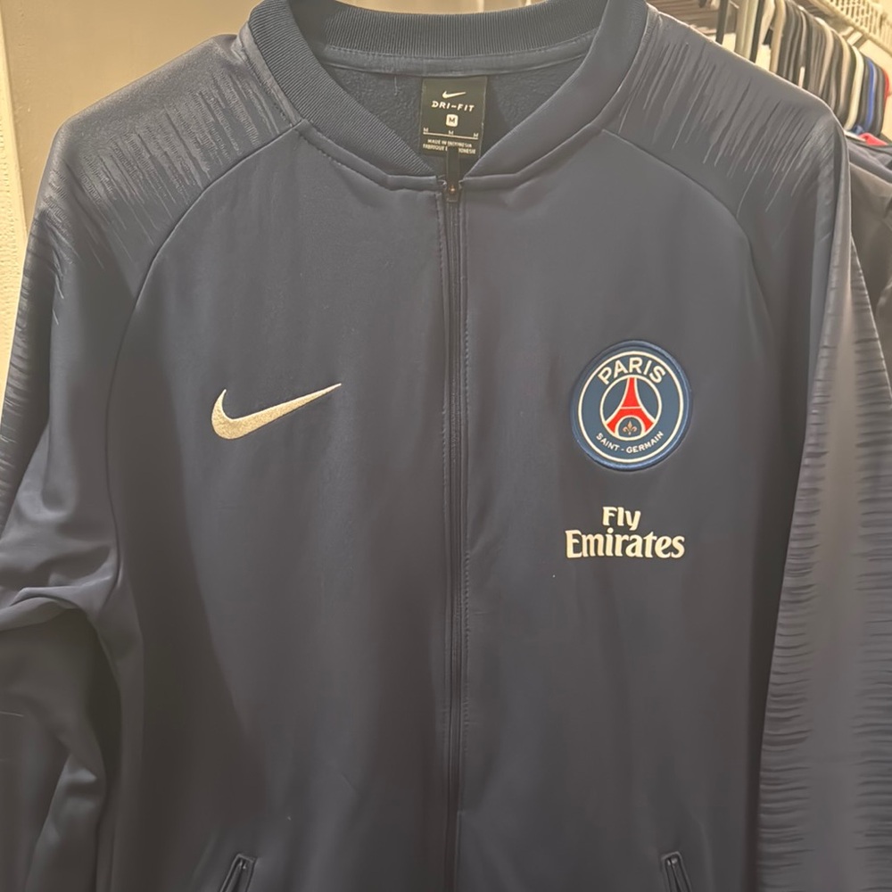 Nike Men's Navy Jacket PSG Paris St. Germain size medium